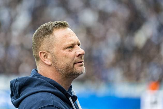 Berlin, Deutschland 12. April 2024: 2. BL - 2023 2024 - Hertha BSC vs. FC Hansa Rostock Im Bild: Trainer Pal Dardai (Hertha BSC) DFL regulations prohibit any use of photographs as image sequences and or quasi-video.
