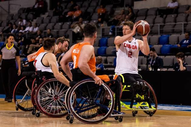 2024 IWBF Men’s Repechage: Kanda - Niederlande; 12.04.2024 Frank de Jong (Niederlande, 0), Patrick Anderson (Kanada, 12) am Ball 2024 IWBF Men’s Repechage: Kanda - Niederlande, Azur Arena, Antibes Copyright: xBEAUTIFULxSPORTS Wunderlx