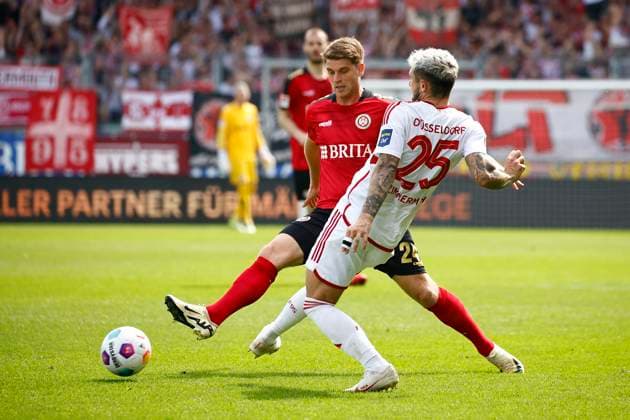 13.04.2024, xavx, Fussball 2.Bundesliga, SV Wehen Wiesbaden - Fortuna Düsseldorf emspor, v.l. (DFL DFB REGULATIONS PROHIBIT ANY USE OF PHOTOGRAPHS as IMAGE SEQUENCES and or QUASI-VIDEO) Wiesbaden