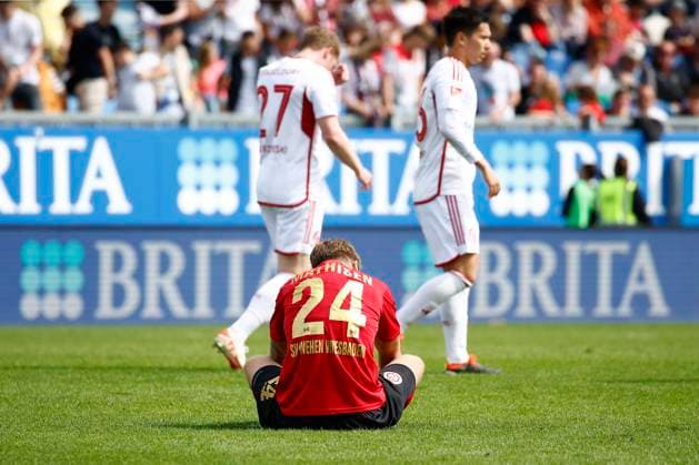 13.04.2024, xavx, Fussball 2.Bundesliga, SV Wehen Wiesbaden - Fortuna Düsseldorf emspor, v.l. Marcus Mathisen (SV Wehen Wiesbaden) enttaeuscht, enttaeuscht schauend, dissapointed (DFL DFB REGULATIONS PROHIBIT ANY USE OF PHOTOGRAPHS as IMAGE SEQUENCES and or QUASI-VIDEO) Wiesbaden