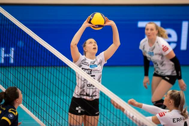 2. Bundesliga Frauen Pro: Schwarz-Weiss Erfurt vs. DSHS SnowTrex Köln; 13.04.2024 Isabella Noble ( 5; Schwarz-Weiss Erfurt) 2. Bundesliga Frauen Pro: Schwarz-Weiss Erfurt vs. DSHS SnowTrex Köln; Riethsporthalle Erfurt; 13.04.2024 Copyright: xBEAUTIFULxSPORTS Duehringx