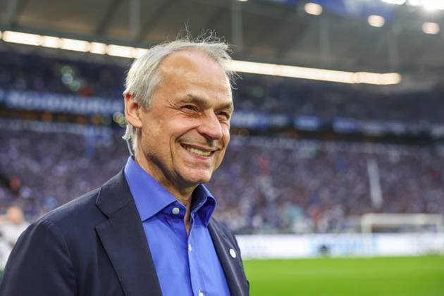 13.04.2024, Fussball, 2. Bundesliga, 24. Spieltag, Saison 2023 2024, FC Schalke 04 - 1. FC Nuernberg, Olaf Thon (FC Schalke 04) Gelsenkirchen Veltins Arena NRW Deutschland xRHR-FOTO TRx *** 13 04 2024, Football, 2 Bundesliga, 24 Matchday, Season 2023 2024, FC Schalke 04 1 FC Nuremberg, Olaf Thon FC Schalke 04 Gelsenkirchen Veltins Arena NRW Germany xRHR PHOTO TRx Copyright: RHR-FOTOx RHR-FOTO TR