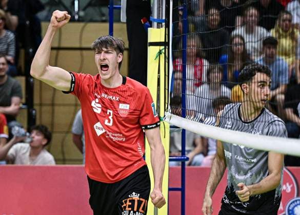 Volleyball 2. Bundesliga Saison 2023 2024 TV Rottenburg - TV Buehl 13.04.2024 JUBEL TV Rottenburg; Jan Huber