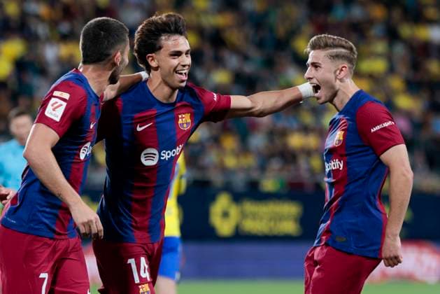 Sport Themen der Woche KW15 Sport Bilder des Tages April 13, 2024, Cadiz, Spain: SEVILLE, SPAIN - APRIL 13: Joao Felix of FC Barcelona, Barca celebrate a goal during the La Liga EA Sports match between Cadiz CF and FC Barcelona at Nuevo Mirandilla on April 13, 2024 in Cadiz, Spain. Cadiz Spain - ZUMAd159 0445091446st Copyright: xJosexLuisxContrerasx