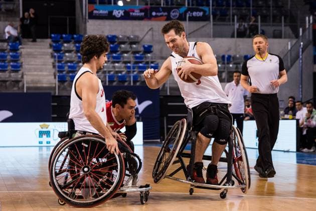 2024 IWBF Men’s Repechage: Kanda - Iran; 14.04.2024 Garrett Ostepchuk (Kanada, 5), Abdoljalil Gharanjik (Iran, 14), Colin Higgins (Kanada, 9) mit Ball wird gefoult 2024 IWBF Men’s Repechage: Kanda - Iran; Azur Arena, Antibes Copyright: xBEAUTIFULxSPORTS Wunderlx