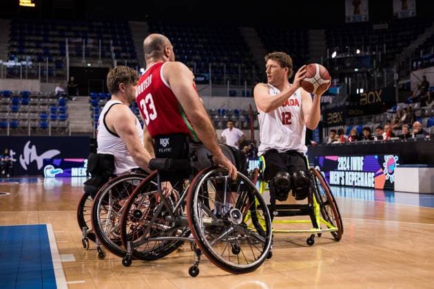 2024 IWBF Men’s Repechage: Kanda - Iran; 14.04.2024 Morteza Abedi (Iran, 33), Patrick Anderson (Kanada, 12) am Ball 2024 IWBF Men’s Repechage: Kanda - Iran; Azur Arena, Antibes Copyright: xBEAUTIFULxSPORTS Wunderlx