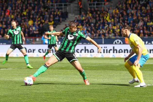 14.04.2024, xtgx, Fussball 2. Bundesliga, Fussball 2. Bundesliga, Eintracht Braunschweig - Hannover 96 emspor, v.l. Nicolo Tresoldi (Hannover, 9) (DFL DFB REGULATIONS PROHIBIT ANY USE OF PHOTOGRAPHS as IMAGE SEQUENCES and or QUASI-VIDEO) Braunschweig
