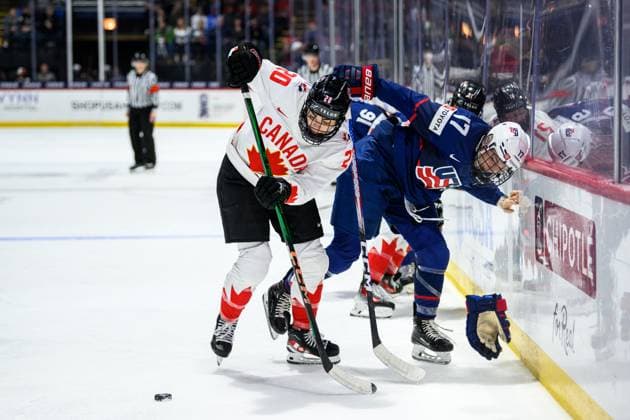 240414 Sarah Nurse of Canada and Kassidy Carmichael of USA during the 2024 IIHF Women s World Championship, WM, Weltmeisterschaft final between USA and Canada on April 14, 2024 in Utica. Photo: Aron Broman BILDBYRAN COP 341 AM0053 ishockey Ice hockey, Eishockey vm dam 2024 iihf womens world championship dam vm ishockey vm final usa canada kanada women bbeng Copyright: ARONxBROMAN BB240414AM117