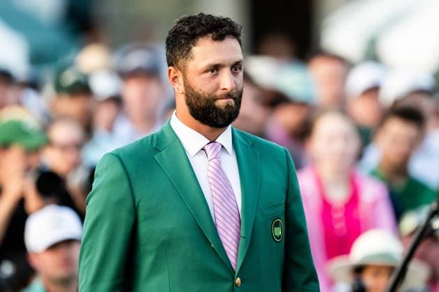 240414 Last year champion Jon Rahm of Spain during the Green Jacket Ceremony after the final round of the 2024 Masters Golf Tournament on April 14, 2024 in Augusta. Photo: Petter Arvidson BILDBYRAN kod PA PA0795 bbeng golf masters the masters Augusta us masters Copyright: PETTERxARVIDSON BB240414PA264