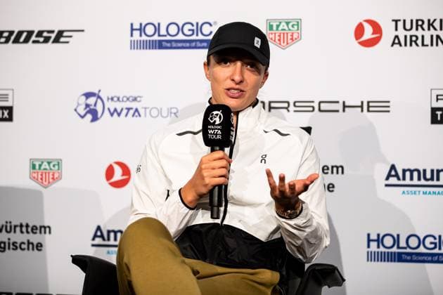 Iga Swiatek WTA, Tennis Damen Ranking 1 (POL) im Interview GER Porsche Tennis Grand Prix GP Stuttgart 2024, Porsche-Arena, 15.04.2024 GER Porsche Tennis Grand Prix GP Stuttgart 2024 Porsche-Arena, 15.04.2024 Stuttgart Copyright: xEibner-Pressefoto RogerxBuerkex EP