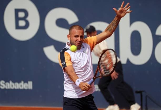 Barcelona Open Banc Sabadell 2024 - Day One Daniel Evans is playing against Brandon Nakashima in the round of 64 at the Barcelona Open Banc Sabadell, 71st Conde de Godo Trophy, at the Real Club de Tennis Barcelona 1899, in Barcelona, Spain, on April 15, 2024. Barcelona Barcelona Spain  Copyright: xUrbanandsportx originalFilename:urbanandsport-barcelon240415_np4ix.jpg