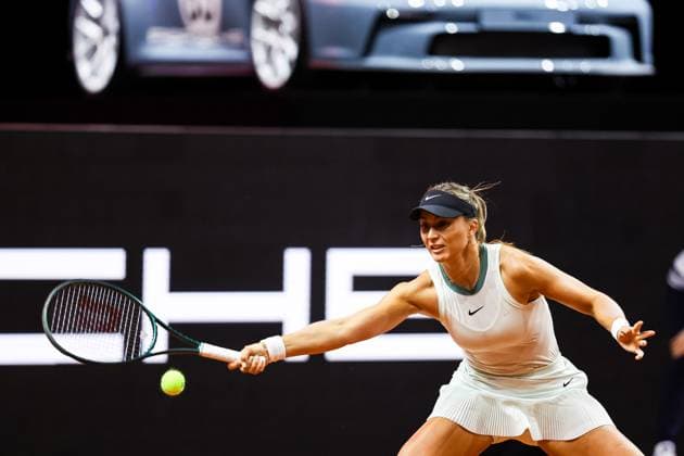 Paula Badosa (ESP) Paula Badosa vs Diana Shnaider GER Porsche Tennis Grand Prix GP Stuttgart 2024, Porsche-Arena, 15.04.2024 GER Porsche Tennis Grand Prix GP Stuttgart 2024 Porsche-Arena, 15.04.2024 Stuttgart Copyright: xEibner-Pressefoto RogerxBuerkex EP