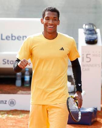 Felix Auger-Aliassime (CAN) jubelt nach dem Sieg, Jubel, Freude, Emotion Tennis - BMW Open 2024 - ATP, Tennis Herren - MTTC Iphitos - Munich - - Germany - 16 April 2024. Copyright: xJuergenxHasenkopfx
