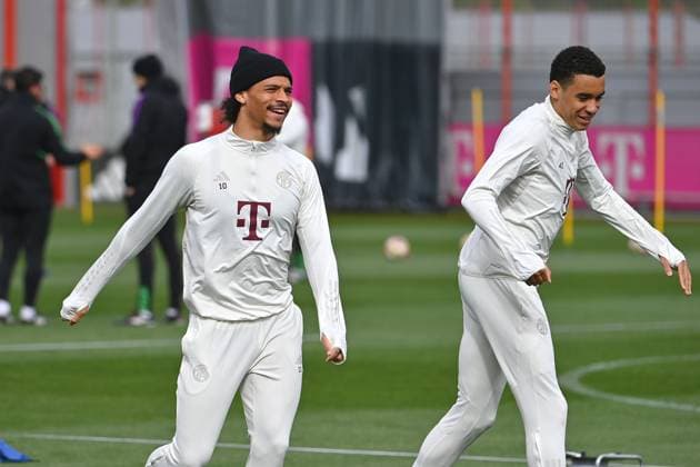 v.li:Leroy SANE (Bayern Muenchen), Jamal MUSIALA (Bayern Muenchen)..Aktion. Abschlusstraining am 16.04.2024 vor dem Fussball Champions League Viertelfinale FC Bayern Muenchen - Arsenal London am 17.04.2024, A L L I A N Z A R E N A.