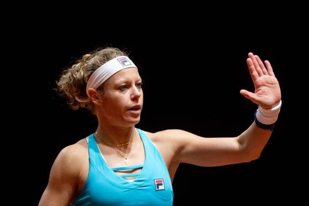 Laura Siegemund (im Bild), Laura Siegemund (Deutschland), Barbora Krejcikova (Tschechien) vs Fang-Hsien Wu (Taiwan), Yifan Xu (China), Damen Doppel, Runde 2, GER, Porsche Tennis Grand Prix Stuttgart, WTA, Tennis Damen 500, 16.04.2024 GER, Porsche Tennis Grand Prix, WTA 500, 16.04.2024 Stuttgart Copyright: xEibner-Pressefoto Memmlerx EP_MMR