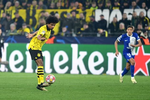 16.04.2024, Dortmund, Germany, Signal-Iduna-Park, Borussia Dortmund vs Atletico Madrid - UEFA Champions League 2023 24 - Quarter-final Second Leg, Karim Adeyemi (Borussia Dortmund) in Aktion, am Ball, Einzelaktion (Foto Ralf Treese) Dortmund Signal-Iduna-Park North Rhine-Westphalia Germany