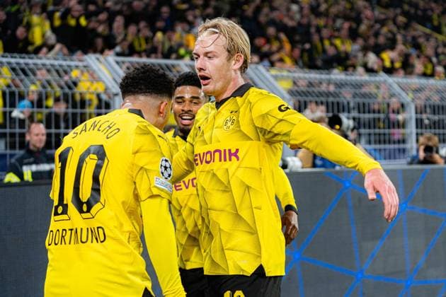 Tor zum 1:0 durch Julian Brandt (Borussia Dortmund, 19) Borussia Dortmund vs. Atletico Madrid, Fussball, UEFA Champions League, Viertelfinale Quarterfinal, 16.04.2024 DFL REGULATIONS PROHIBIT ANY OUSE OF PHOTOGRAPHS AS IMAGE SEQUENCES AND OR QUASI-VIDEO Borussia Dortmund vs. Atletico Madrid, Fussball, UEFA Champions League, Viertelfinale Quarterfinal, 16.04.2024 Dortmund Copyright: xEibner-Pressefoto BahhoxKarax EP_BVB