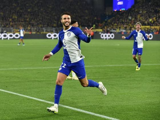 16.04.2024, Dortmund, Germany, Signal-Iduna-Park, Borussia Dortmund vs Atletico Madrid - UEFA Champions League 2023 24 - Quarter-final Second Leg, Mario Hermoso (Atletico Madrid) Torjubel, jubelt nach seinem Treffer zum 2:1 (Foto Ralf Treese) Dortmund Signal-Iduna-Park North Rhine-Westphalia Germany