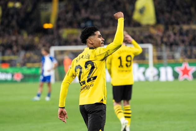 GER, UEFA Champions League, Borussia Dortmund vs AtlÃ tico Madrid Atletico Madrid 16.04.2024, Signal Iduna Park, Dortmund, GER, UEFA Champions League, Borussia Dortmund vs AtlÃ tico Madrid Atletico Madrid Im Bild: Torjubel Jubel ueber das Tor zum 2:0 durch Ian Maatsen (BV Borussia Dortmund, 22)