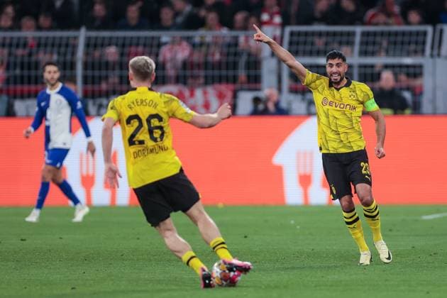 16.04.2024, Fussball, Saison 2023 2024, UEFA Champions League, UCL, Viertelfinale, Runde 2, Rueckspiel, Borussia Dortmund - Atletico Madrid, Emre Can (Borussia Dortmund) gibt Anweisungen, Dortmund Signal Iduna Park NRW Deutschland xRHR-FOTO DEx Copyright: DennisxEwert RHR-FOTOx RHR-FOTO DE