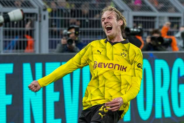 UEFA Champions League, Borussia Dortmund - Atletico Madrid, 16.04.2023 Julian Brandt (Borussia Dortmund, 19) jubelt nach seinem Tor. UEFA Champions League, Borussia Dortmund - Atletico Madrid, Rückspiel Viertelfinale, am 16.04.2023, Signal Iduna Park, Dortmund UEFA regulations prohibit any use of photographs as image sequences and or quasi-video Copyright: xBEAUTIFULxSPORTS Meuselx