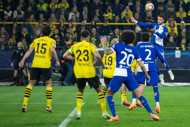 UEFA Champions League, Borussia Dortmund - Atletico Madrid, 16.04.2023 Mario Hermoso (Atletico Madrid, 22) erzielt das Tor zum 1:2 per Kopf. UEFA Champions League, Borussia Dortmund - Atletico Madrid, Rückspiel Viertelfinale, am 16.04.2023, Signal Iduna Park, Dortmund UEFA regulations prohibit any use of photographs as image sequences and or quasi-video Copyright: xBEAUTIFULxSPORTS Meuselx