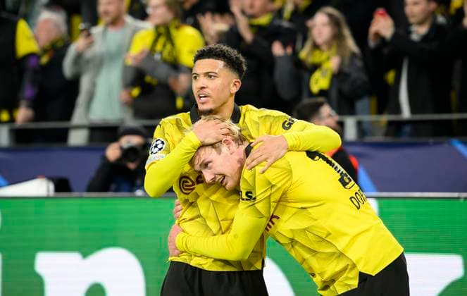 Jubel Julian BRANDT (DO) nach seinem Tor zum 1:0, mit Jadon SANCHO l. (DO) Fussball Champions League, Viertelfinale, Rueckspiel, Borussia Dortmund (DO) - Atletico Madrid (AM), am 16.04.2024 in Dortmund Deutschland. UEFA regulations prohibit any use of photographs as image sequences and or quasi-video Â