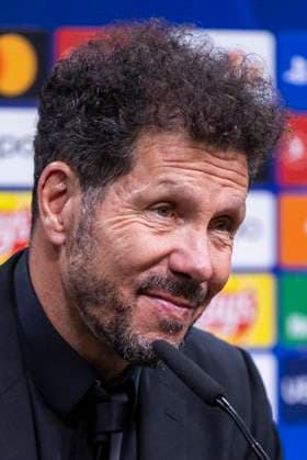 UEFA Champions League, Borussia Dortmund - Atletico Madrid, 16.04.2023 Diego Simeone (Atletico Madrid, Cheftrainer) bei der Pressekonferenz nach dem Spiel. UEFA Champions League, Borussia Dortmund - Atletico Madrid, Rückspiel Viertelfinale, am 16.04.2023, Signal Iduna Park, Dortmund UEFA regulations prohibit any use of photographs as image sequences and or quasi-video Copyright: xBEAUTIFULxSPORTS Meuselx