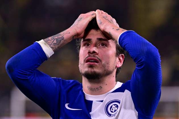 Jose Gimenez 2 (Atletico Madrid) enttaeuscht, Borussia Dortmund vs. Atletico Madrid, Fussball, Champions League, Achtelfinale, 16.04.2024 Dortmund Nordrhein-Westfalen Deutschland