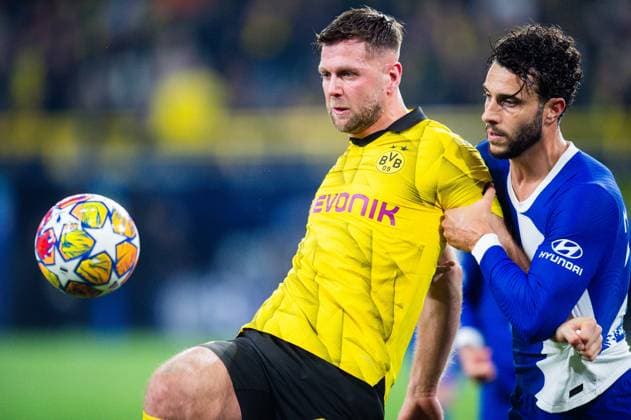 16.04.2024 - Fußball, 2023 2024, UEFA Champions League, Viertelfinale, Borussia Dortmund - Atletico Madrid: (L-R) Niclas Füllkrug (Dortmund), Mario Hermoso Canseco (Atletico Madrid)