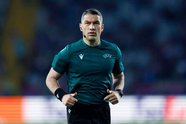 Istvan Kovacs (Referee), APRIL 16, 2024 - Football Soccer : UEFA Champions League round of 8 2nd leg match between FC Barcelona, Barca 1-4 Paris Saint-Germain at the Estadi Olimpic Lluis Companys in Barcelona, Spain. Noxthirdxpartyxsales  (250393571)