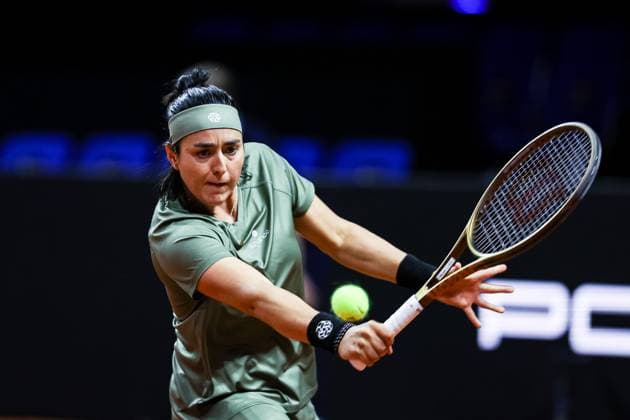 Ons Jabeur (TUN) Ekaterina Alexandrova (RUS) vs Ons Jabeur (TUN) GER Porsche Tennis Grand Prix GP Stuttgart 2024, Porsche-Arena, 17.04.2024 GER Porsche Tennis Grand Prix GP Stuttgart 2024 Porsche-Arena, 17.04.2024 Stuttgart Copyright: xEibner-Pressefoto RogerxBuerkex EP