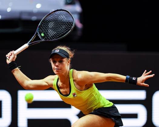 Laura Siegemund (GER) Marta Kostyuk (UKR) vs Laura Siegemund (GER) GER Porsche Tennis Grand Prix GP Stuttgart 2024, Porsche-Arena, 17.04.2024 GER Porsche Tennis Grand Prix GP Stuttgart 2024 Porsche-Arena, 17.04.2024 Stuttgart Copyright: xEibner-Pressefoto RogerxBuerkex EP