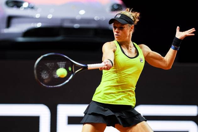 Laura Siegemund (GER) Marta Kostyuk (UKR) vs Laura Siegemund (GER) GER Porsche Tennis Grand Prix GP Stuttgart 2024, Porsche-Arena, 17.04.2024 GER Porsche Tennis Grand Prix GP Stuttgart 2024 Porsche-Arena, 17.04.2024 Stuttgart Copyright: xEibner-Pressefoto RogerxBuerkex EP