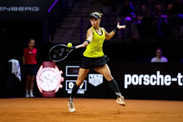Laura Siegemund (GER) Marta Kostyuk (UKR) vs Laura Siegemund (GER) GER Porsche Tennis Grand Prix GP Stuttgart 2024, Porsche-Arena, 17.04.2024 GER Porsche Tennis Grand Prix GP Stuttgart 2024 Porsche-Arena, 17.04.2024 Stuttgart Copyright: xEibner-Pressefoto RogerxBuerkex EP