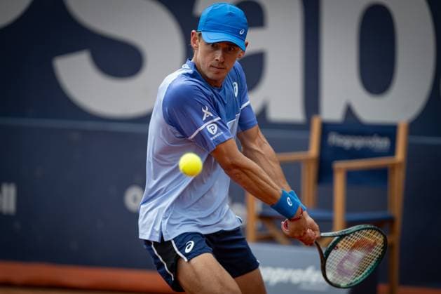 Alex De Minaur (Australia) plays a backhand against Rafael Nada (Spain) during a second round ATP, Tennis Herren 500 Barcelona Open Banc Sabadell 2024 match at Real Club de Tenis de Barcelona, in Barcelona, Spain on April 17, 2024. (Photo Felipe Mondino) Copyright: x@FELIPExMONDINOx