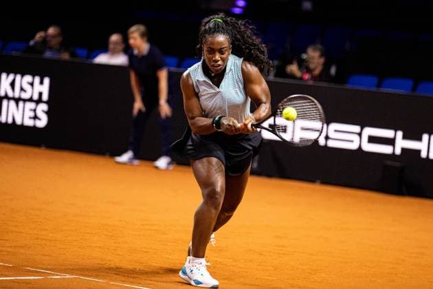 Sachia Vickery (USA) Sachia Vickery (USA) vs Coco Gauff (USA) GER Porsche Tennis Grand Prix GP Stuttgart 2024, Porsche-Arena, 17.04.2024 GER Porsche Tennis Grand Prix GP Stuttgart 2024 Porsche-Arena, 17.04.2024 Stuttgart Copyright: xEibner-Pressefoto RogerxBuerkex EP