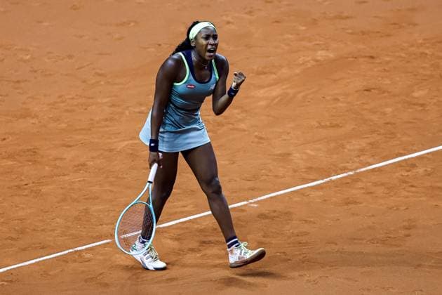 Coco Gauff (USA) win the Match, gewinnt den Match gegen Sachia Vickery (USA) Coco jubelt mit Siegesfaust Sachia Vickery (USA) vs Coco Gauff (USA) GER Porsche Tennis Grand Prix GP Stuttgart 2024, Porsche-Arena, 17.04.2024 GER Porsche Tennis Grand Prix GP Stuttgart 2024 Porsche-Arena, 17.04.2024 Stuttgart Copyright: xEibner-Pressefoto RogerxBuerkex EP