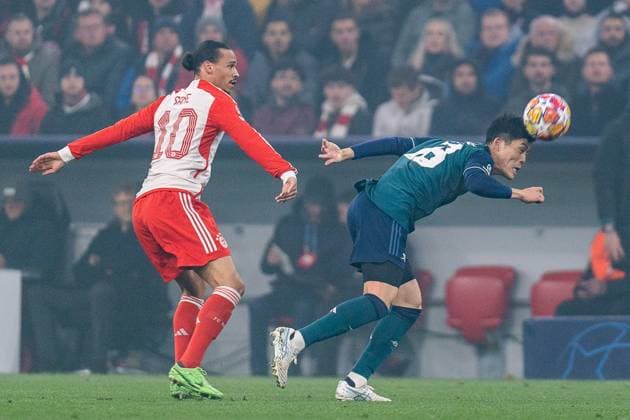 Leroy Sane (FC Bayern Muenchen, 10) Takehiro Tomiyasu (FC Arsenal London, 18) FC Bayern Muenchen vs. FC Arsenal, Fussball, UEFA Champions League, Viertelfinale Quarterfinal, 17.04.2024 FC Bayern Muenchen vs. FC Arsenal, Fussball, UEFA Champions League, Viertelfinale Quarterfinal, 17.04.2024 München Copyright: xEibner-Pressefoto BahhoxKarax EP_BKA