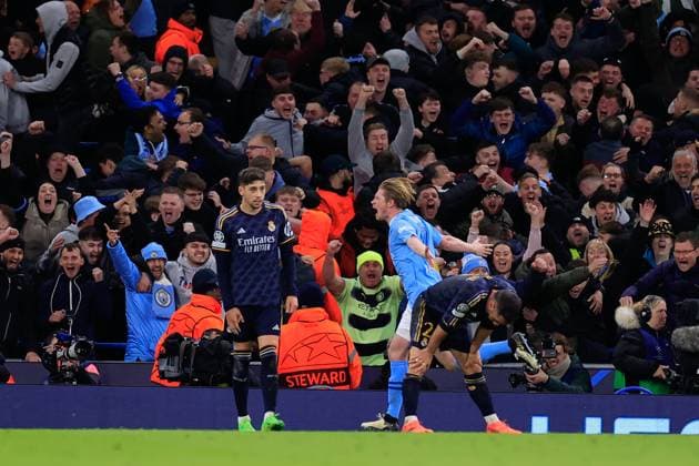 Manchester City v Real Madrid Champions League 17 04 2024. Quarter Final GOAL 1-1 Kevin De Bruyne (17) of Manchester City celebrates scoring during the Champions League quarter-final second leg match between Manchester City and Real Madrid at the Etihad Stadium, Manchester, England on 17 April 2024. Manchester Etihad Stadium Manchester England Editorial use only , Copyright: xConorxMolloyx PSI-19472-0061