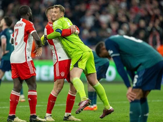 Dayot Upamecano (FC Bayern Muenchen, 02), Eric Dier (FC Bayern Muenchen, 15), Manuel Neuer, (FC Bayern Muenchen, 01), GER, FC Bayern Muenchen (FCB) vs. FC Arsenal (ARS), Fussball, UEFA Champions League, Viertelfinal Rueckspiel, Saison 2023 2024, 17.04.2024, DFB DFL regulations prohibit any use of photographs as image sequences and or quasi-video., GER, FC Bayern Muenchen (FCB) vs. FC Arsenal (ARS), Fussball, UEFA Champions League, Viertelfinal Rueckspiel, Saison 2023 2024, 17.04.2024 Muenchen Copyright: xEibner-Pressefoto SaschaxWaltherx EP_EER