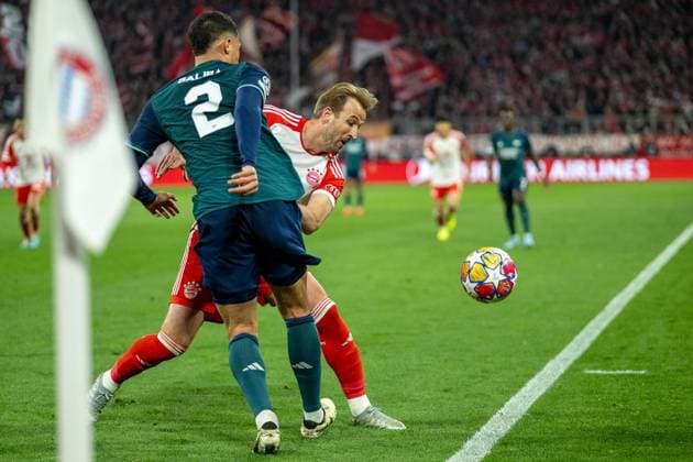 02rs, Harry Kane (FC Bayern Muenchen, 09), GER, FC Bayern Muenchen (FCB) vs. FC Arsenal (ARS), Fussball, UEFA Champions League, Viertelfinal Rueckspiel, Saison 2023 2024, 17.04.2024, DFB DFL regulations prohibit any use of photographs as image sequences and or quasi-video., GER, FC Bayern Muenchen (FCB) vs. FC Arsenal (ARS), Fussball, UEFA Champions League, Viertelfinal Rueckspiel, Saison 2023 2024, 17.04.2024 Muenchen Copyright: xEibner-Pressefoto SaschaxWaltherx EP_EER