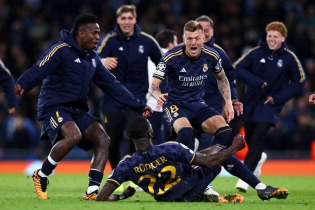 Bilder des Jahres 2024, Sport 04 April Sport Themen der Woche KW16 Sport Bilder des Tages Antonio Rüdiger of Real Madrid celebrates their winning penalty Manchester City v Real Madrid, UEFA Champions League, Quarter Final, Second Leg, Football, Etihad Stadium, Manchester, UK - 17 Apr 2024 EDITORIAL USE ONLY No use with unauthorised audio, video, data, fixture lists, club league logos or live services. Online in-match use limited to 120 images, no video emulation. No use in betting, games or single club league player publications.  Copyright: xMattxWest Shutterstockx 14434933de