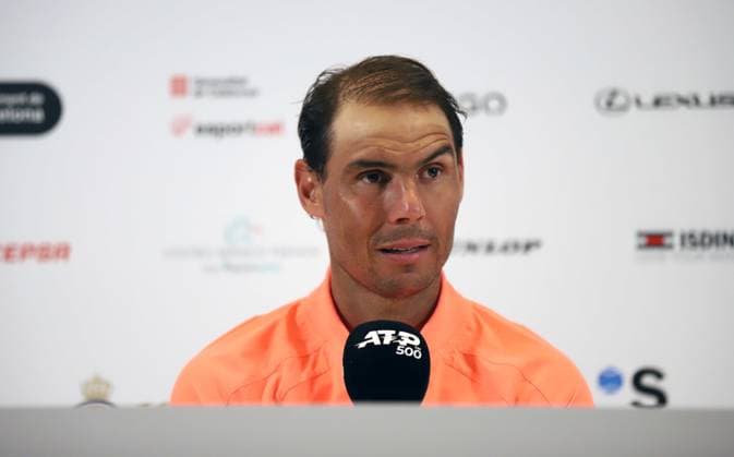 April 17, 2024, Sabadell, Barcelona, Spain: Barcelona Spain 17.04.2024 Rafael Nadal (Spain) speaks in the match between Rafael Nadal (Spain) and Alex De Minaur (Australia) during the Day 5 of the Barcelona Open Banc Sabadell Godo on 17 April 2024 in Barcelona. Sabadell Spain - ZUMAu50_ 20240417_zsp_u50_056 Copyright: xXavixUrgelesx