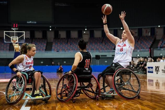 2024 IWBF Women’s Repechage: Spanien - Kanada; 18.04.2024 Lourdes Ortega (Spanien, 4), Tara Llanes (Kanada, 11), Virginia Perez (Spanien, 11) im Wurf 2024 IWBF Women’s Repechage: Spanien - Kanada; Asue Arena, Osaka Copyright: xBEAUTIFULxSPORTS Wunderlx