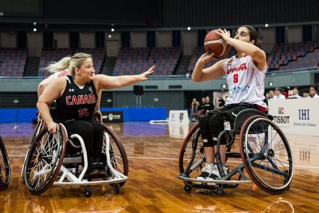 2024 IWBF Women’s Repechage: Spanien - Kanada; 18.04.2024 Melanie Hawtin (Kanada, 15), Beatriz Zudaire (Spanien, 8) im Wurf 2024 IWBF Women’s Repechage: Spanien - Kanada; Asue Arena, Osaka Copyright: xBEAUTIFULxSPORTS Wunderlx