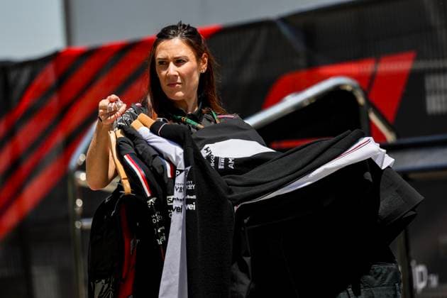Atmosphere drivers clothing logistics during the Formula 1 Lenovo Chinese Grand Prix 2024, 5th round of the 2024 Formula One World Championship, WM, Weltmeisterschaft from April 19 to 21, 2024 on the Shanghai International Circuit, in Shanghai, China - F1 - CHINESE GRAND PRIX 2024 DPPI Panoramic  00256