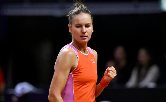 Veronika Kudermetova (RUS) Jubel Freude Emotion Tennis Damen Porsche-Cup Porsche Tennis Grand Prix GP Stuttgart 2024 Porsche Arena 18.04.2024 DFL REGULATIONS PROHIBIT ANY USE OF PHOTOGRAPHS AS IMAGE SEQUENCES AND OR QUASI-VIDEO Porsche Tennis Grand Prix GP Stuttgart 2024