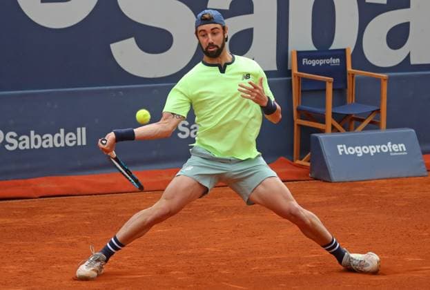 Barcelona Open Banc Sabadell 2024 - Day Four Jordan Thompson is playing against Casper Ruud in the round of 16 of the Barcelona Open Banc Sabadell, 71st Conde de Godo Trophy, at the Real Club de Tennis Barcelona 1899, in Barcelona, Spain, on April 18, 2024. Barcelona Barcelona Spain  Copyright: xUrbanandsportx originalFilename:urbanandsport-barcelon240418_npko8.jpg