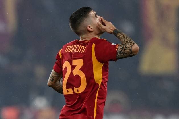 As Roma 18 04 2024 - Europa League Roma-Milan foto Antonello Sammarco Image nella foto: esultanza gol Gianluca Mancini 